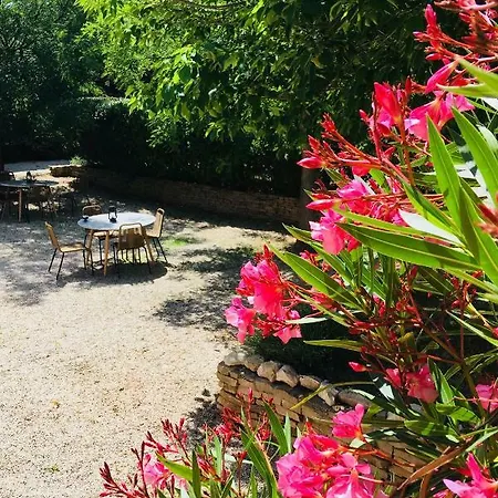 Domaine De Carraire 2*